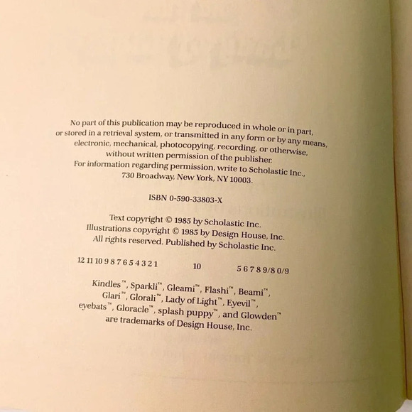 Vintage 1985 The Kindles And the Lady of the Light Scholastic Book Nancy Krulik - Picture 8 of 15